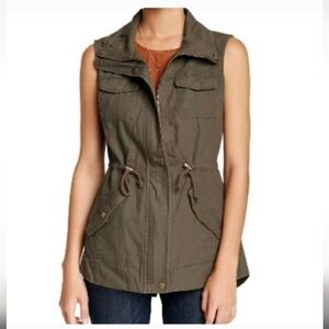 Sebby NWT Women's Olive Sleeveless Utility Jacket Sz Large